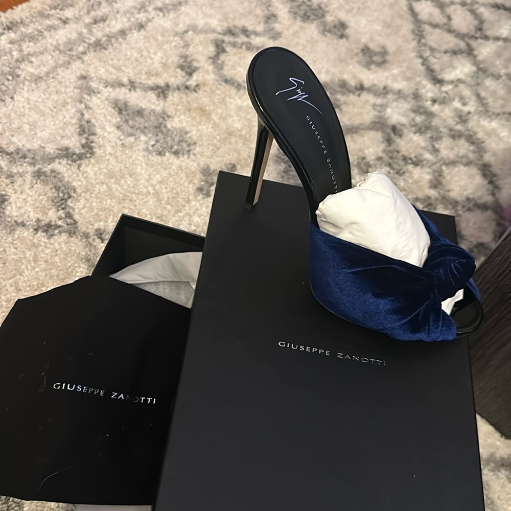 Women Giuseppe Zanotti Heels